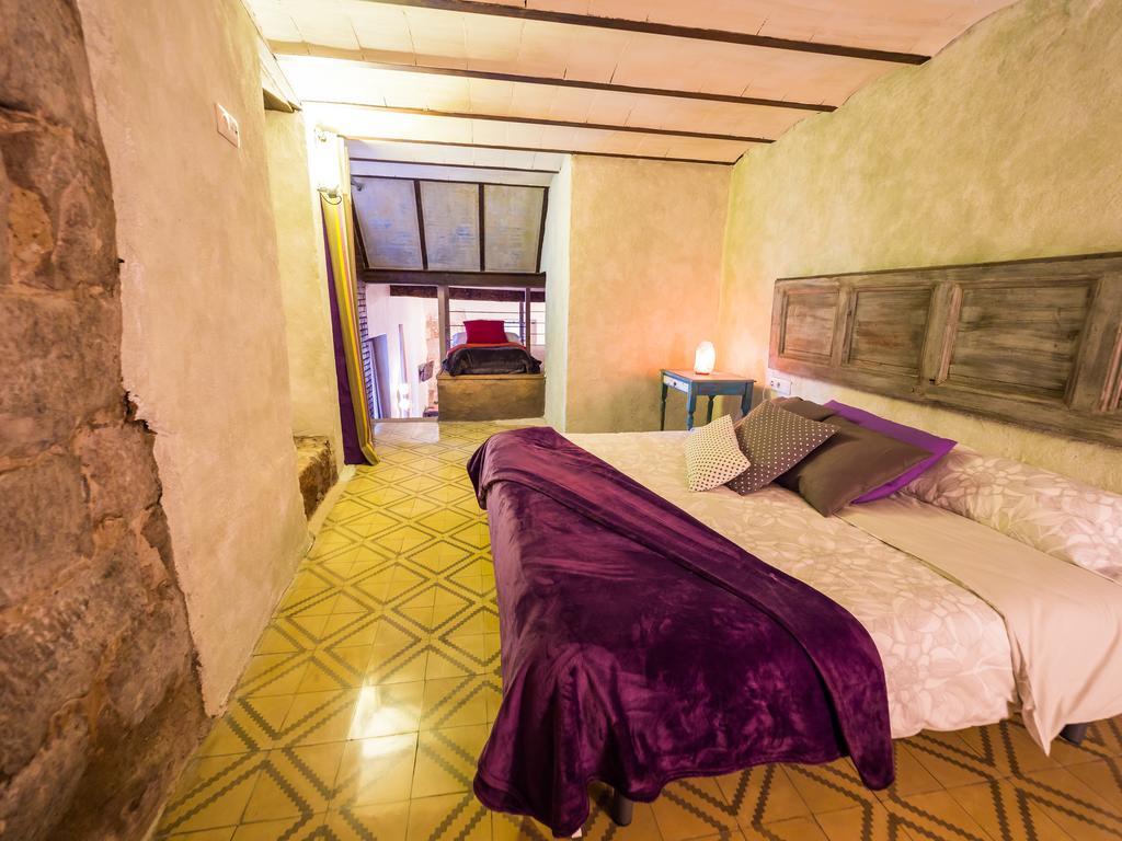 El Mercadal Cardona Luaran gambar